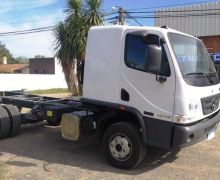 mercedes-benz-accelo